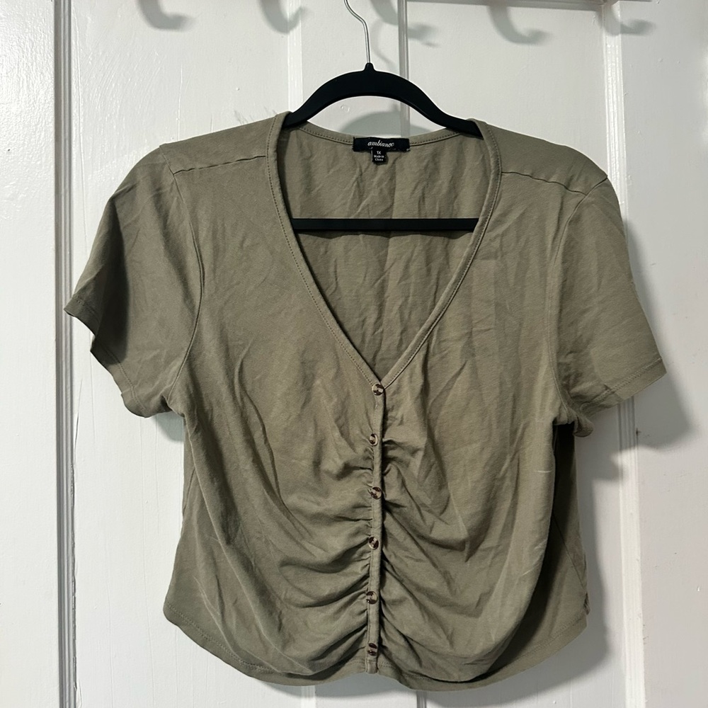 Ribbed top, khaki green size XL